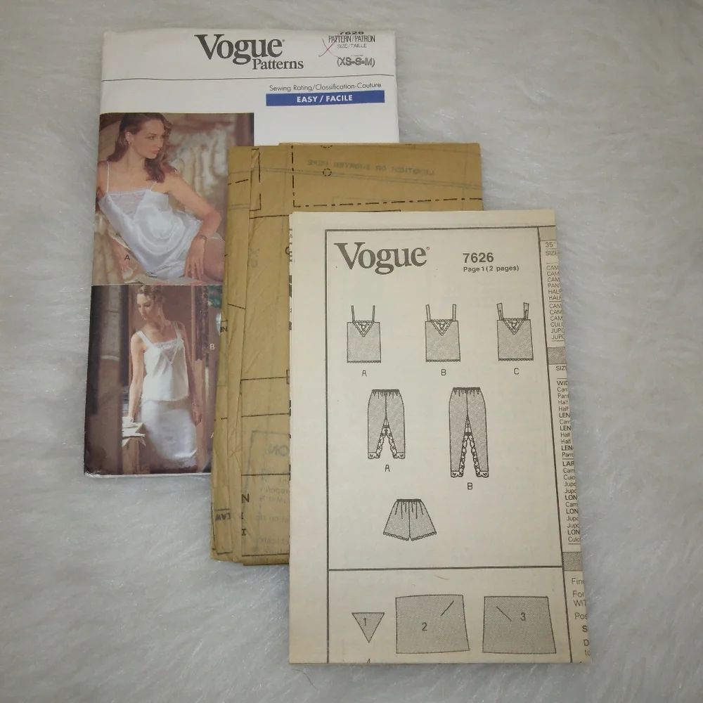 VOGUE 7626 Vintage Misses Camisole, Panties, & half-slip Sz XS-S-M EASY!